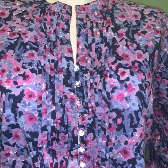 Top - Picture 5 of 6